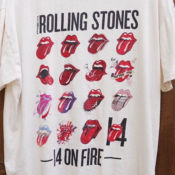 Oversized Tee - The Rolling Stone - Picture 2 of 4